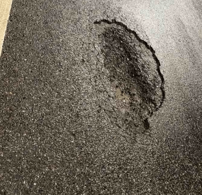 沥青道路和停车场路面坑洼洞修复和修补